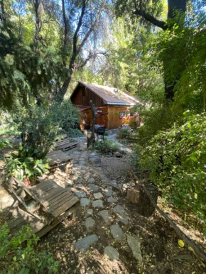 Cabaña alpina en plena cordillera con acceso a Río